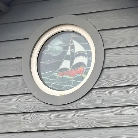 - Beaurepaire House *