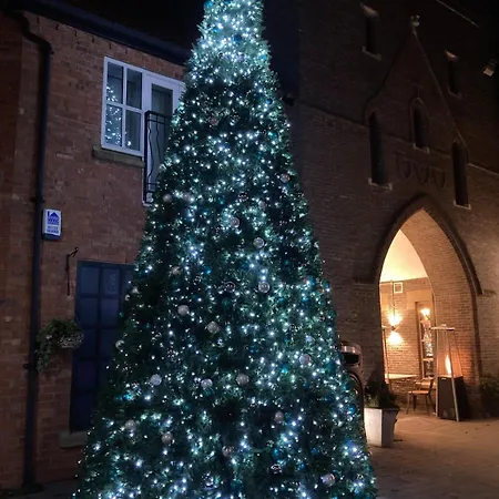 - Beaurepaire House 法利