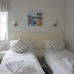 Nyaraló - Beaurepaire House *
