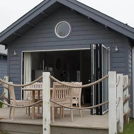 - Beaurepaire House Filey