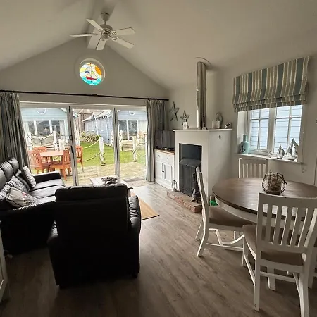 - Beaurepaire House * Filey